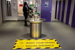 İngiltere’de virüs bulaştırma katsayısı 1’in üzerine çıktı