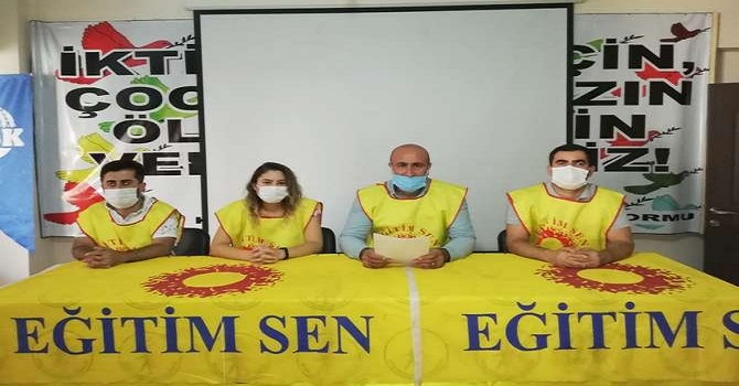 Eğitim Sen Hakkari Şubesi'nden basın açıklaması
