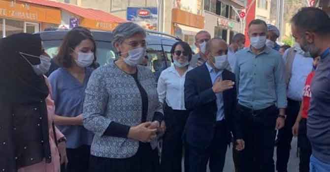 Leyla Güven Çukurca'yı ziyaret etti