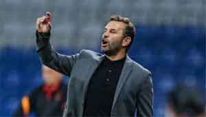 Okan Buruk: "Hakem maçın altında kaldı"