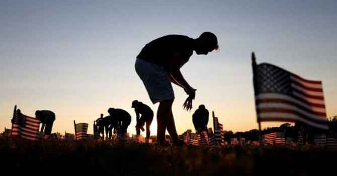 ABD’de koronavirüs yüzünden hayatını kaybedenlerin sayısı 200 bini geçti