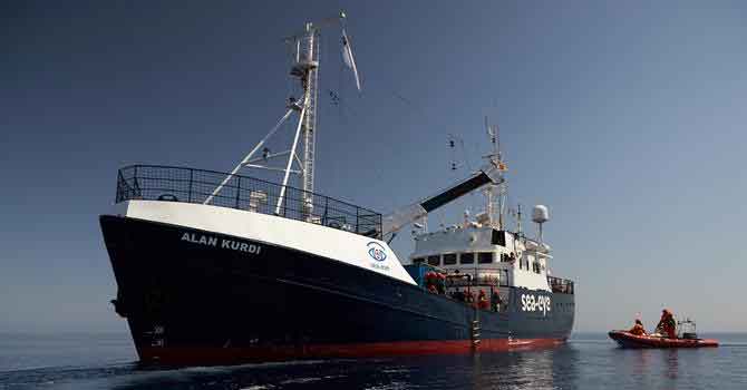 Kıyıya yanaştırılmayan Alan Kurdi gemisine Fransa'dan izin çıktı