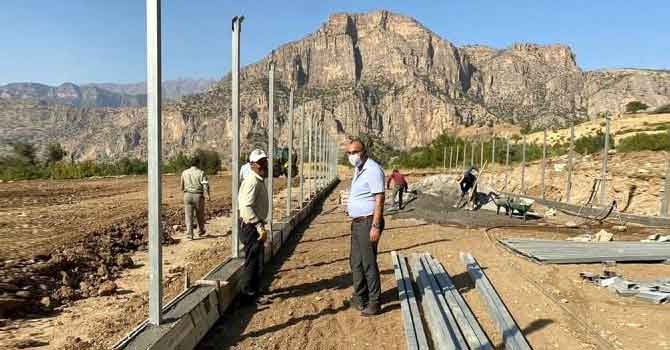 Çukurca Belediyesi 2 adet sera kurdu!
