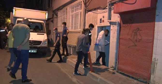 Yabancı uyruklu kadın merdivenlerde ölü bulundu