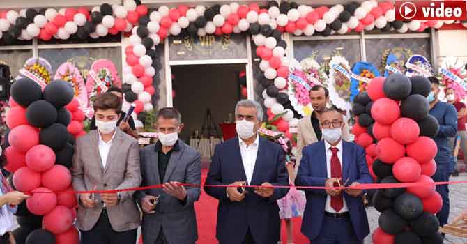 Van’da  VIP AUTO PHOTO STUDIO açıldı