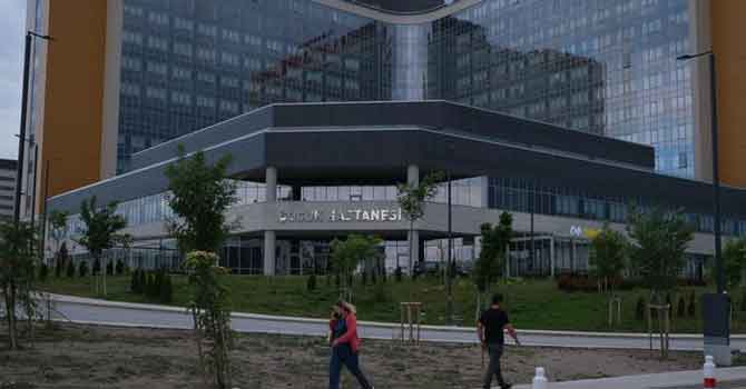 Reuters: Türk hastaneleri borç indirimi talep etti