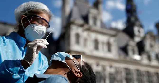 Fransa, koronavirüs aşısı denemeleri için 25 bin gönüllü arıyor