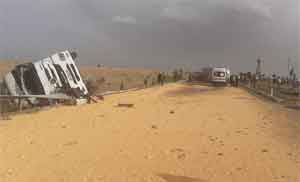 2 TIR çarpıştı: 1 ölü, 1 yaralı 