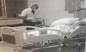 Kaynanasını virüs bulaştıracağı iddiasıyla öldürmeye kalkıştı