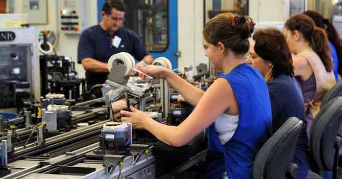 Temmuz döneminde işsizlik de istihdam da azaldı