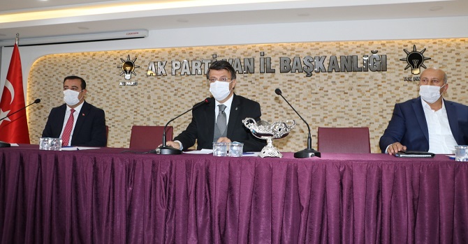 Hakkari'de HDP'den il genel meclis üyeliği yapan Adıyaman, Ak Parti'ye katıldı