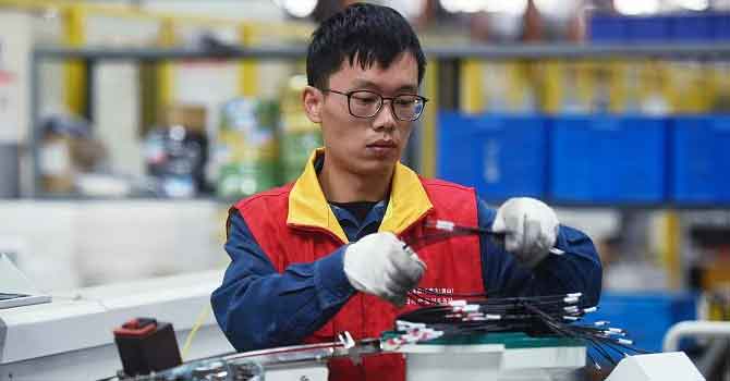 Çin ekonomisi bu yılın üçüncü çeyreğinde yüzde 4,9 büyüdü