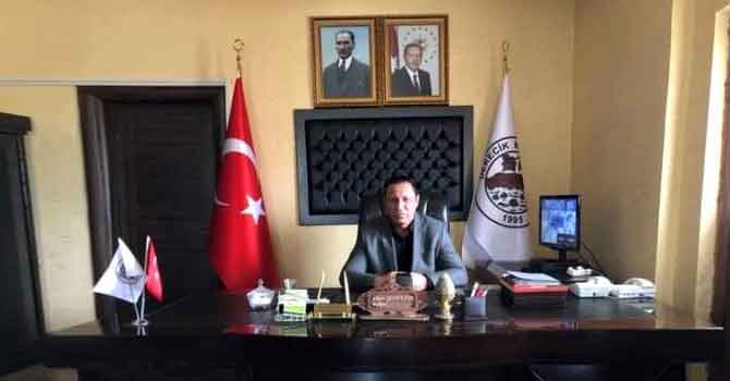 Derecik'e yarı olimpik yüzme havuzu yapılıyor