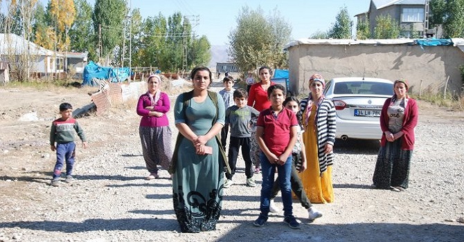 Yüksekova'lı aileler İnternet istiyor