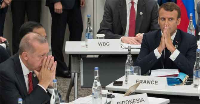 Fransa, büyükelçisini Paris'e çağırdı