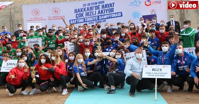 Hakkari Zap vadisinde ödül töreni! FOTO GALERİ