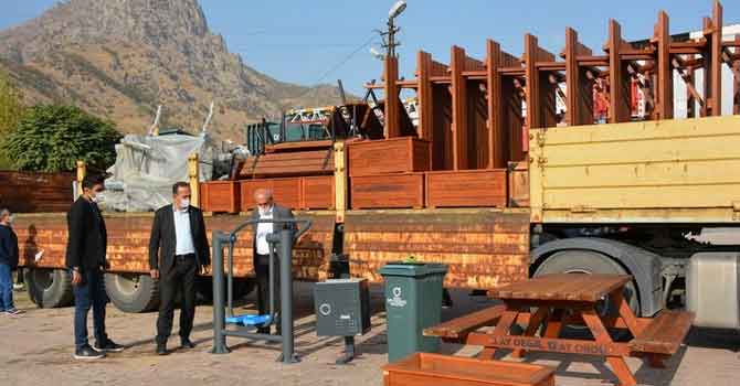 Ordu'dan Şemdinli'ye malzeme desteği