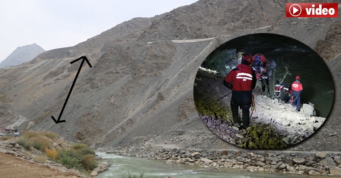 Hakkari'de 500 metrelik uçuruma yuvarlandı... Nefes kesen operasyonla kurtarıldı