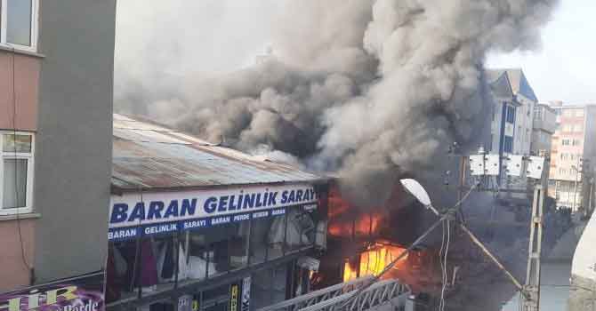 Rus Pazarı’nda yangın