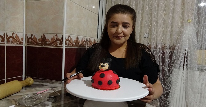 Yüksekovalı Cahide, Önver Mutfağını pasta atölyesine dönüştürdü