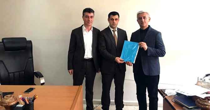 DEVA Partili Korkmaz mazbatasını aldı