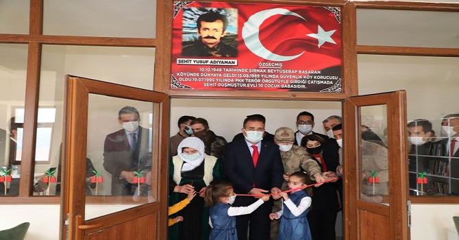 Hakkari'de Şehit Yusuf Adıyaman Kütüphanesi açıldı