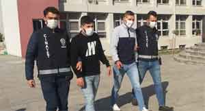 Rastgele ateş ederken yoldan geçen adamı vurdu