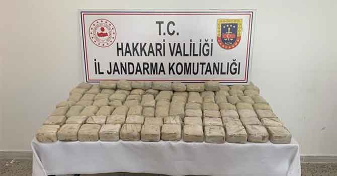 Hakkari'de 50 kilo uyuşturucu ele geçirildi