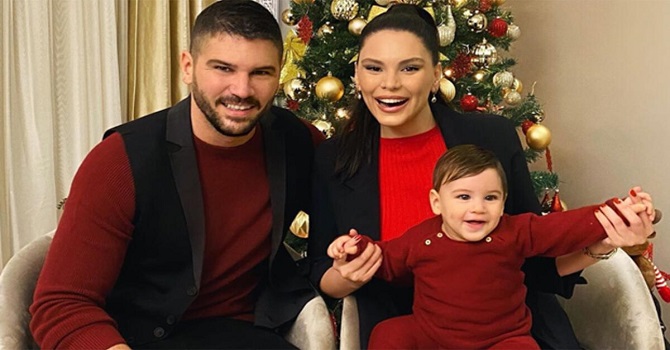 Oyuncu Tolgahan, Hakkarili öğrencilere 400 adet tablet gönderdi