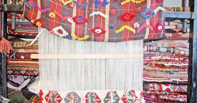 Binlerce yıllık Hakkari kilimleri yok olma tehlikesi yaşıyor