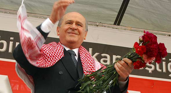 Bahçeli: Kürt kökenli kardeşlerimizi benim kadar sevemezler