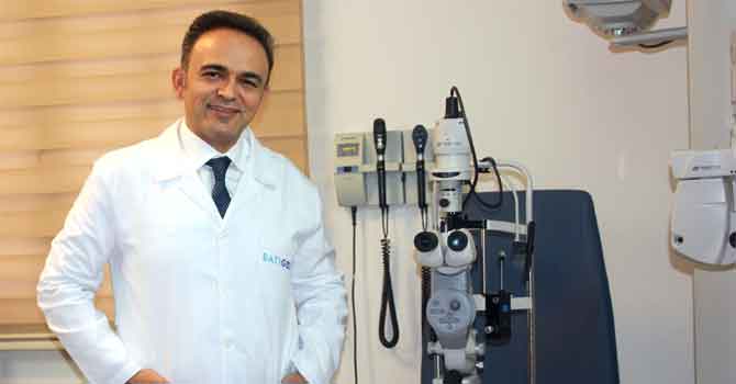 Salgın döneminde dijital göz yorgunluğuna dikkat