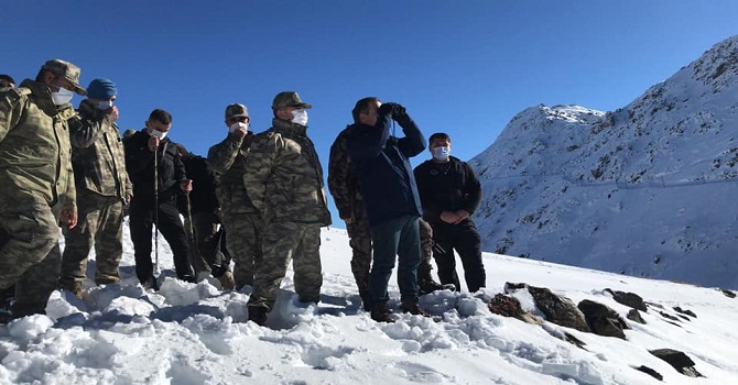 Hakkari'de Çığ altında kalan askerin cenazesine ulaşıldı