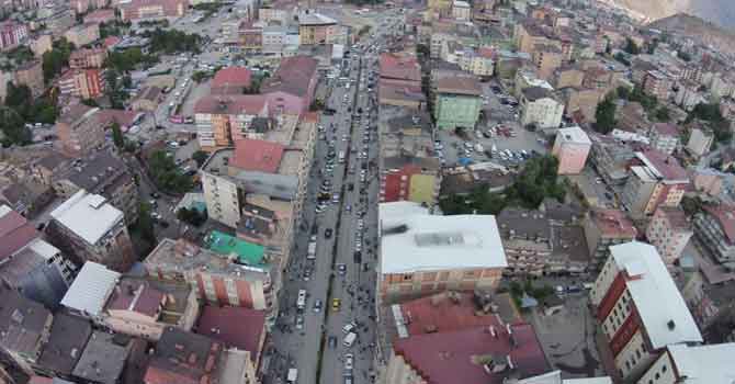 Hakkari'de gösteri ve yürüyüş yasağı uzatıldı