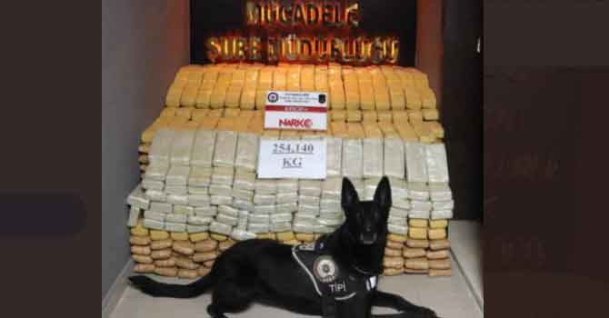 Hakkari'de 254 kilo eroin ele geçirildi!