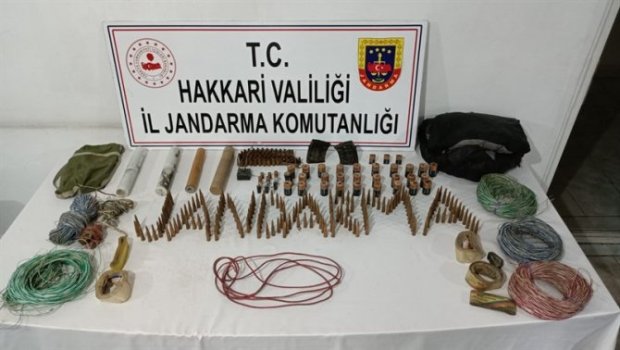 Hakkari'de Sığınakta mühimmat ele geçirildi