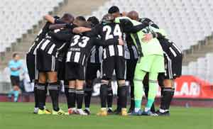 Beşiktaş dolu dizgin ilerliyor