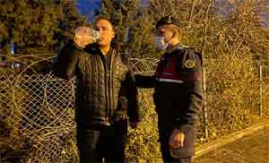 6 gündür haber alınamıyordu, jandarma ormanda yarı baygın halde buldu