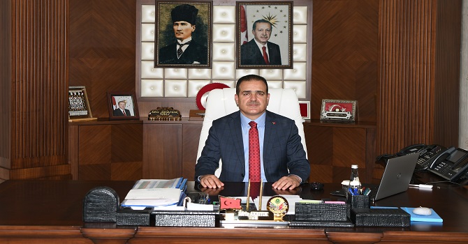 Hakkari Valisi Akbıyık'tan 1 Mayıs mesajı