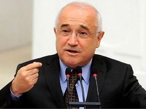 Cemil Çiçek'ten Demirtaş ve Berberoğlu açıklaması