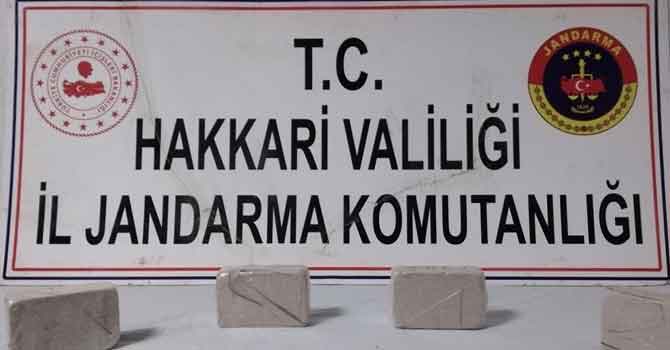 Hakkari Derecik'te uyuşturucu ile geçirildi
