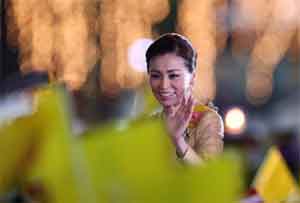 Kraliçe ortadan kayboldu!