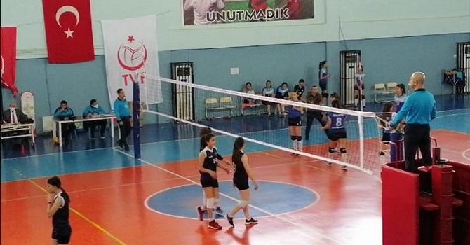 Hakkari Mehmet Akif Ersoy 3 puan ile döndü