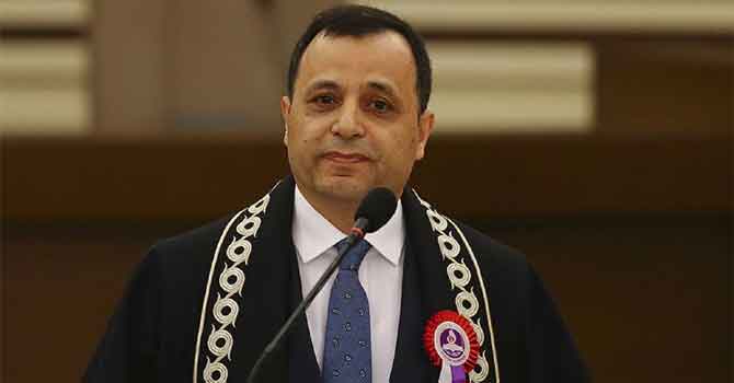 AYM Başkanı Arslan: Kararların uygulanmaması, Anayasa'yı işlevsiz hale getirebilir