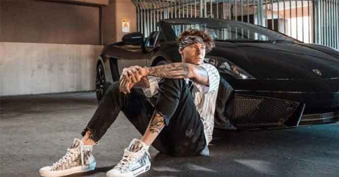 12 yaşında evsiz kaldı, 2 yıl içinde milyoner oldu