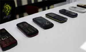 Rafa kaldırılan tuşlu telefonlara rağbet arttı