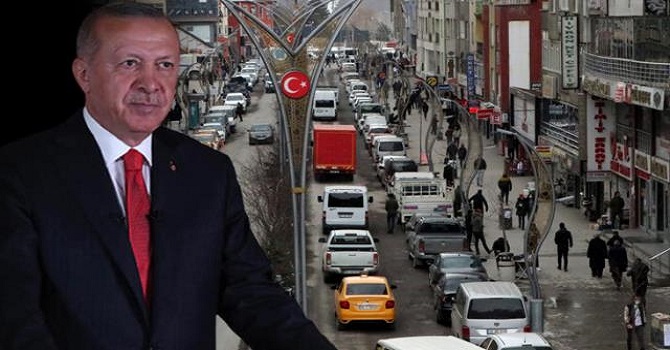 Hakkari'de, vatandaşlar kabine toplantısından çıkacak kararı bekleniyor