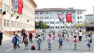 Hangi illerde ve sınıflarda okullar açılacak?