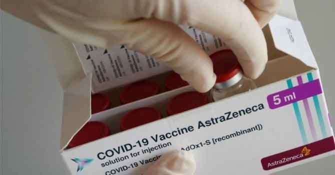 Merkel, AstraZenaca aşısının 65 yaş ve üstü kişilere de yapılacağını açıkladı