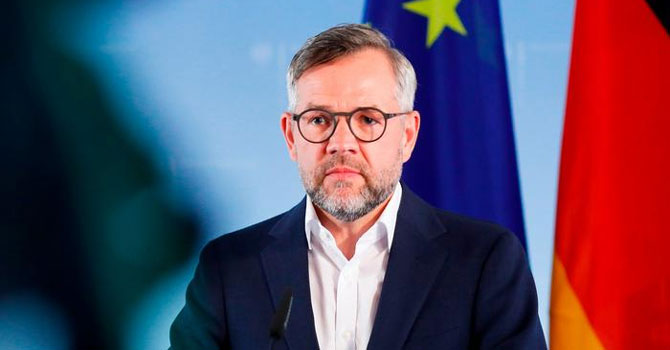 Alman bakandan Türkiye'ye demokrasi çağrısı